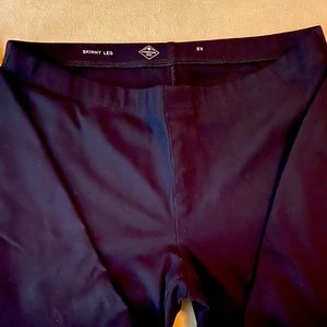 Black 2X skinny leg jeggings